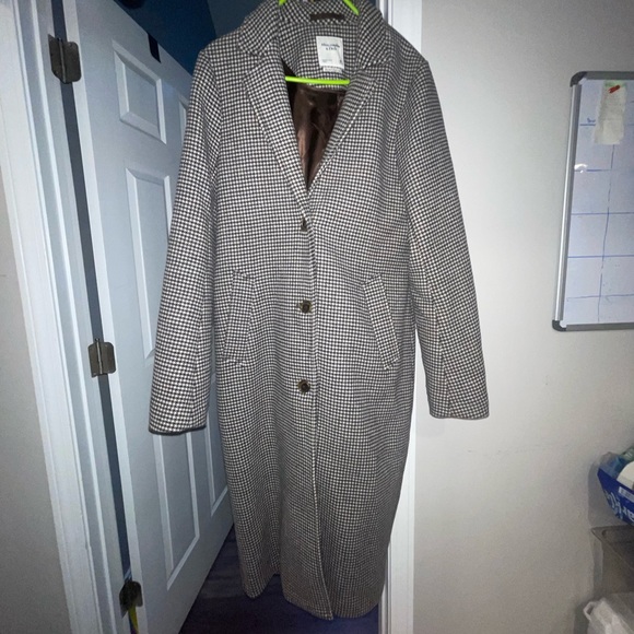 The A&F Dad Coat - Picture 1 of 3